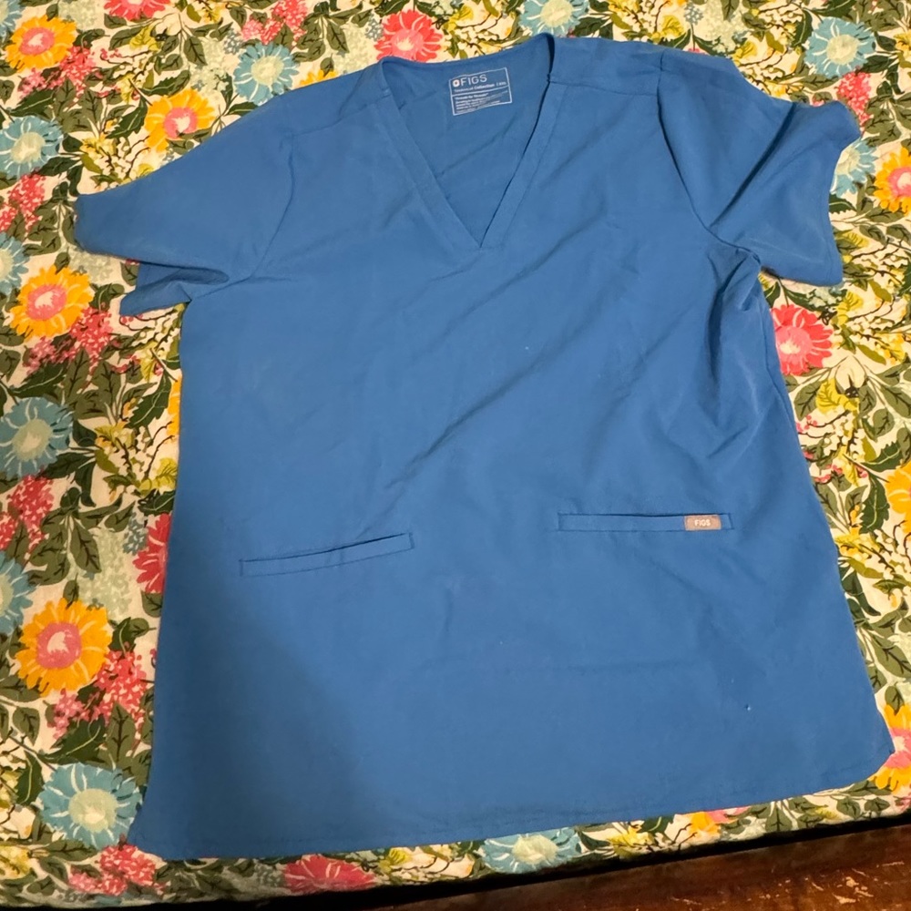 Figs scrub set. Livingston and casma